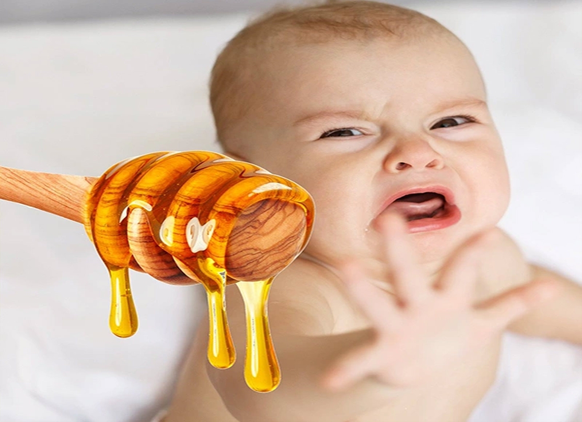 عسل برای کودکان ضرر دارد 