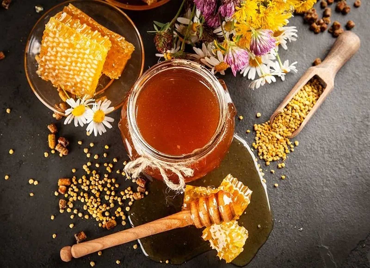 فواید خوردن عسل قبل از خواب