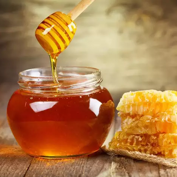 تفاوت عسل طبیعی و تقلبی