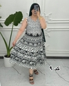  سارافون ساحلی لنگی سفید مشکی 1378