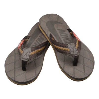 دمپایی لا انگشتی مردانه نایک مدل ۲۶۲۱۰ قهوه ای