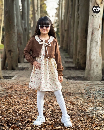 پیراهن گلدار و کت کبریتی NZDE