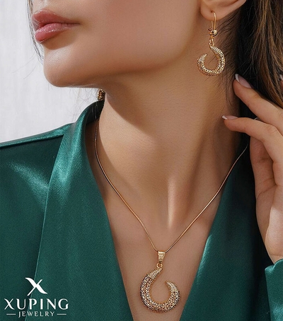 نیمست نگین‌دار طرح‌طلا ژوپینگ