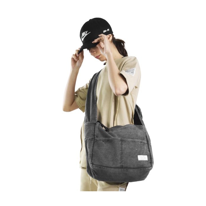 کیف جین کارگو زنانه برشکا مدل GNT-24380