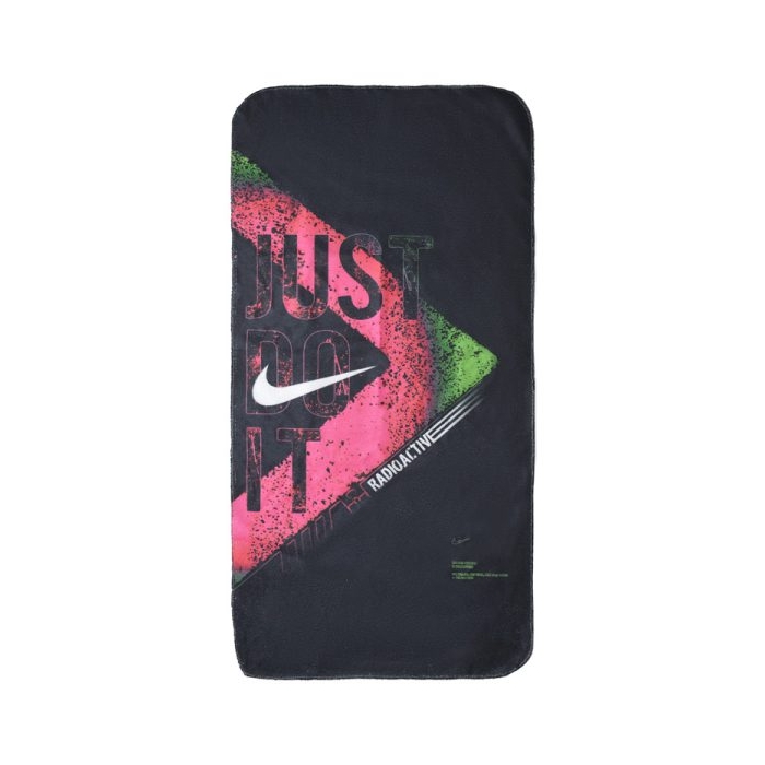 حوله ورزشی نایک مدل ۴۰۴C0476 ابعاد ۱۰۰ در ۵۰ سانتی متر