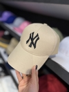 کلاهny