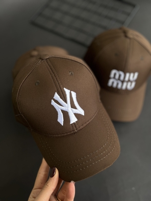 کلاه کتان قهوه ای