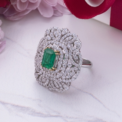 Emerald ring