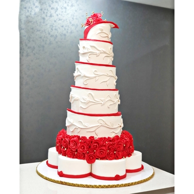 Big wedding cake white and red