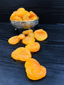 قیصی نیم کیلویی تازه و خوش‌ طعم