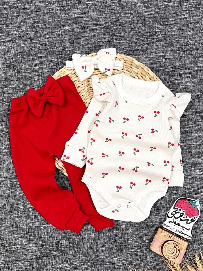 سه تیکه آلبالو کد ۱۰۸۳