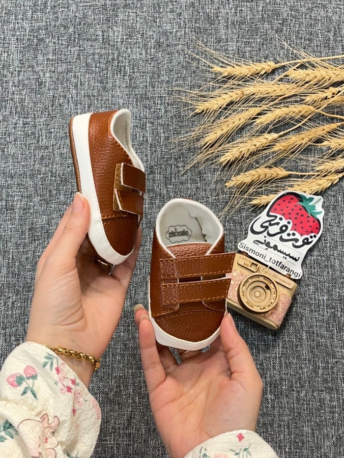 پاپوش چرم قهوه ای کد ۸۷۳