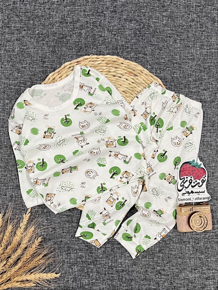 بلوز شلوار حراجی خرس و درخت سبز کد ۱۱۰۸