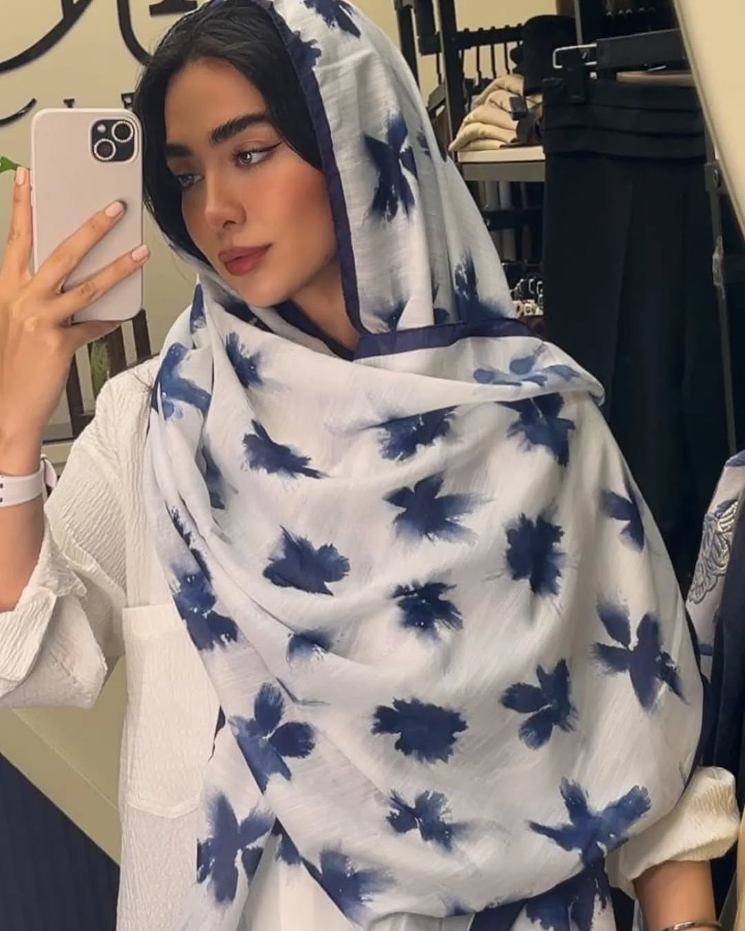 شال نخی چاپی سورمه ای 