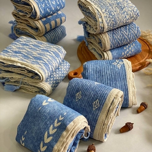 شال کریشه نخی آبی 