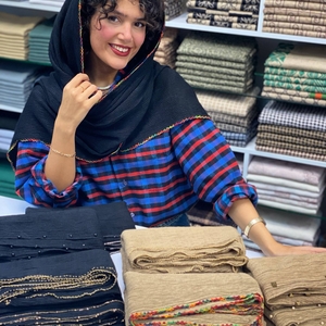 شال برشکا وارداتی کرم و مشکی