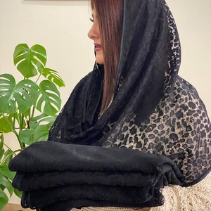 شال توری مشکی دورگان