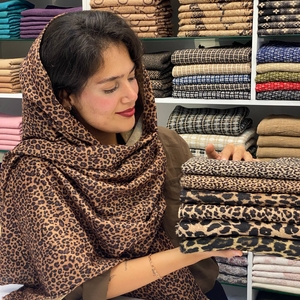 شال مخمل موهر پلنگی 