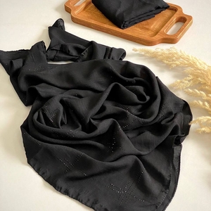 روسری نخی نگین دار