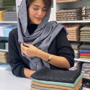 شال نخی پاییزه طرح گوچی