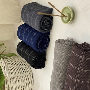 شال کبریتی طرح زارا شاین دار