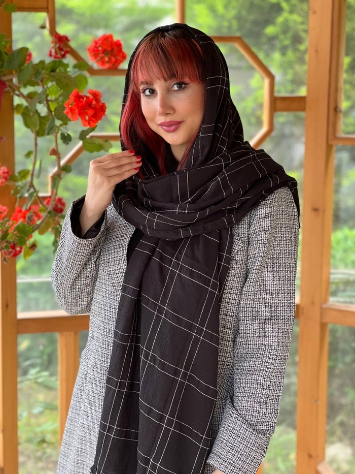 شال نخی مشکی زارار 