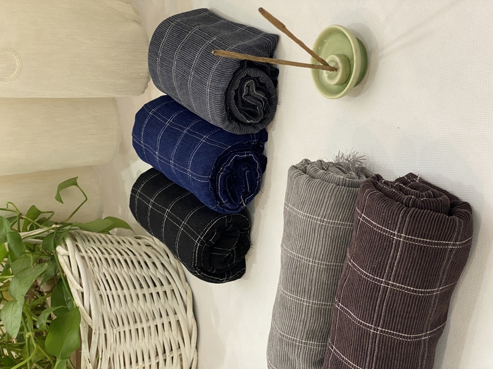 شال کبریتی طرح زارا شاین دار