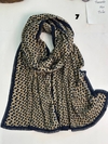 شال پلیسه برشکا طرح فلش قلاب بافی کد۲۸۳