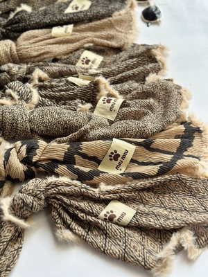 شال برشکا پاییزه کرم دورخز وارداتی کد۲۶۳