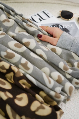 شال موهر پلنگی کد304