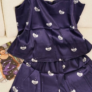 ست تاپ شورتک ساتن طرح کوالا کد1035