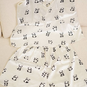 ست تاپ شورتک ساتن طرح پاندا کد1037