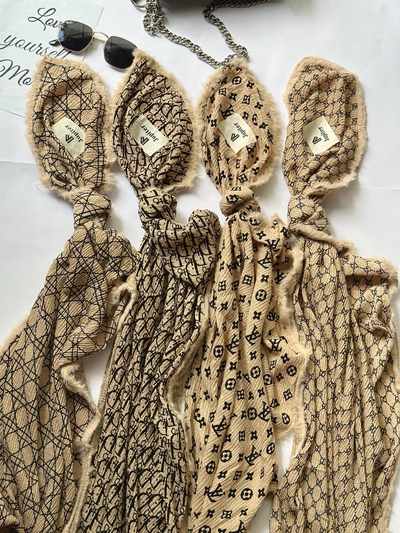 شال برشکا پاییزه برند دورخز وارداتی کد۲۶۴