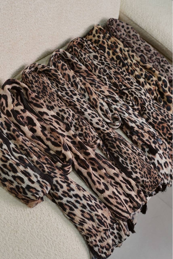 شال پلیسه برشکا ‌لمه پلنگی وارداتی کد294