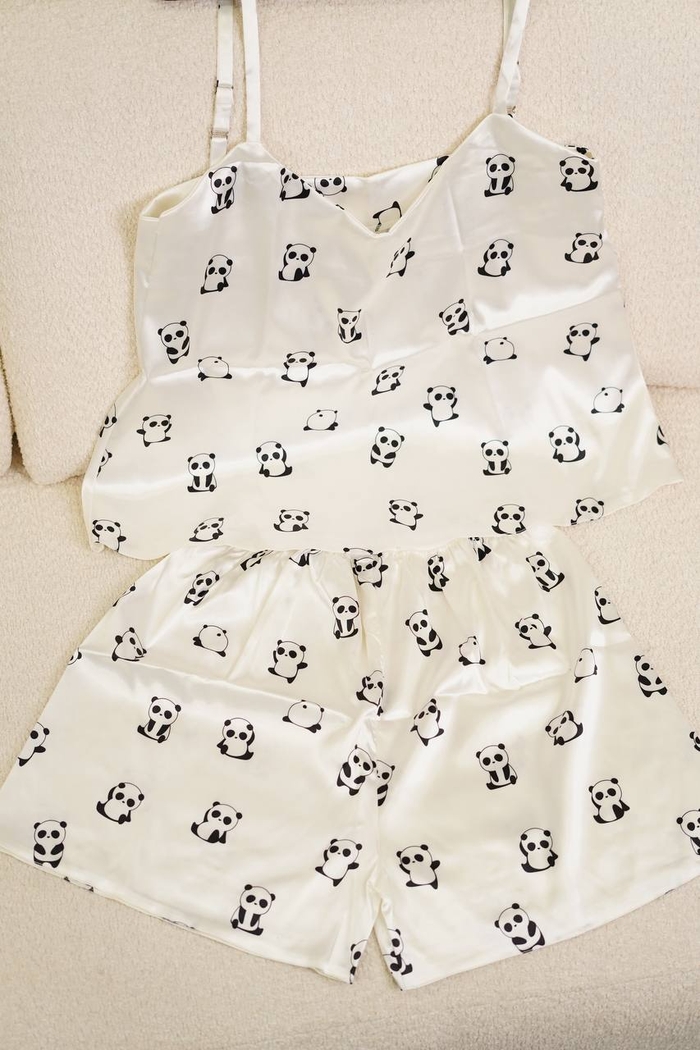 ست تاپ شورتک ساتن طرح پاندا کد1037